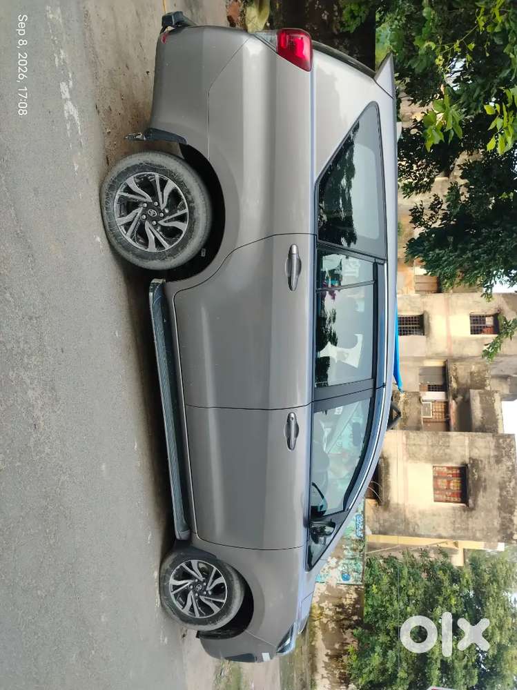 Doctor Driven Toyota Innova Crysta 2022