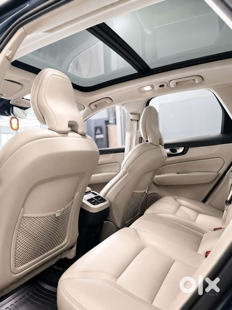 Volvo Xc60 2.0 B5 Ultimate, 2025, Petrol