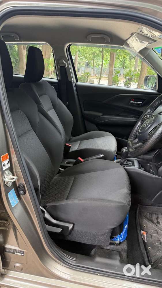 Maruti Suzuki Swift Lxi Optional-o, 2025, Petrol