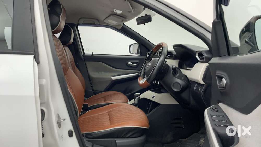 Nissan Magnite 1.0 Xv Premium Turbo Cvt, 2023, Petrol