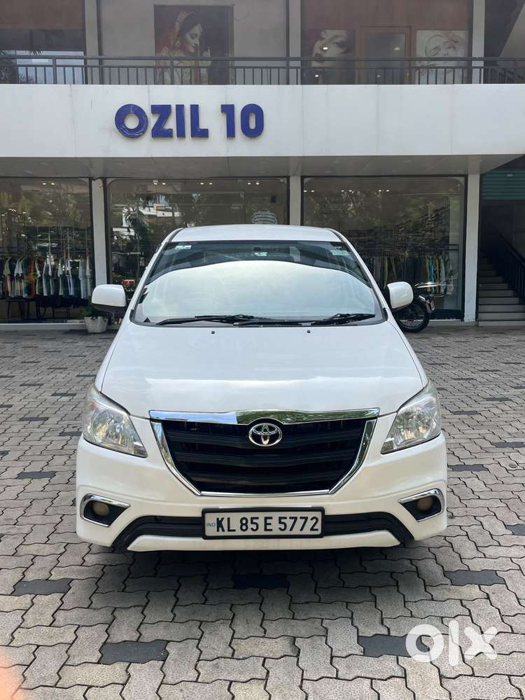 Toyota Innova 2.0 Gx 8 Seater, 2014, Diesel