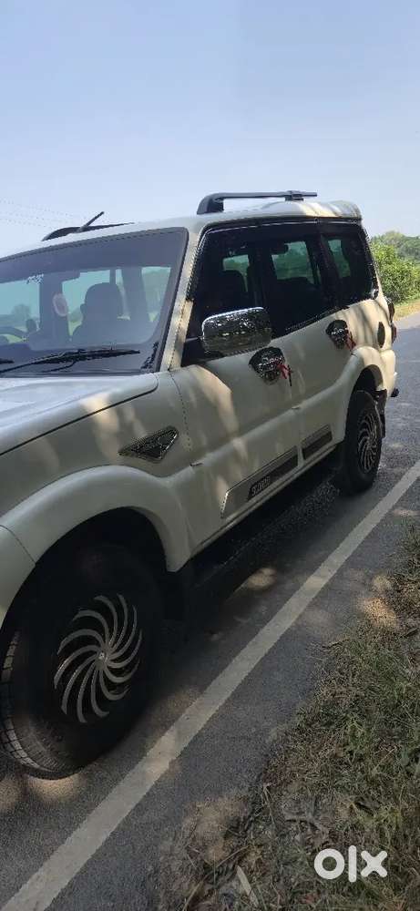 Mahindra Scorpio S3 2020 Airbag
