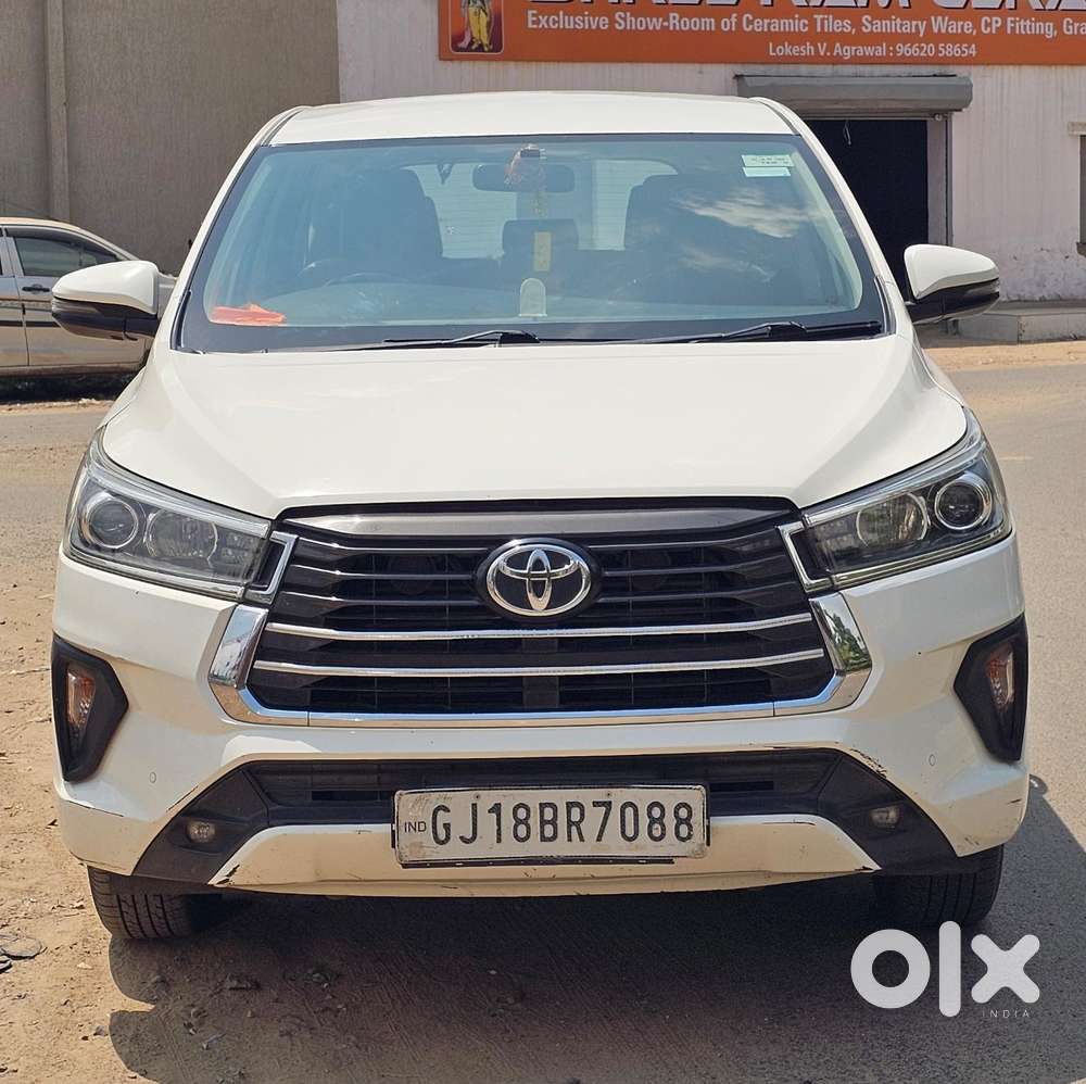 Toyota Innova Crysta [2020-ongoing] 2.4 Vx 8 Str, 2022, Diesel