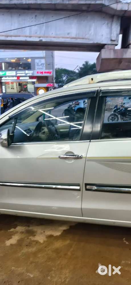 Maruti Suzuki Ertiga 2017