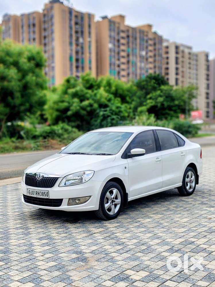 Skoda Rapid 1.6 Tdi Ambition Plus, 2014, Diesel
