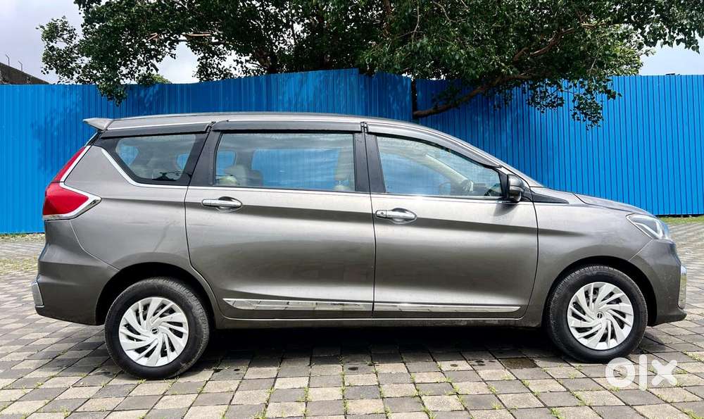 Maruti Suzuki Ertiga Vxi At Petrol, 2020, Petrol