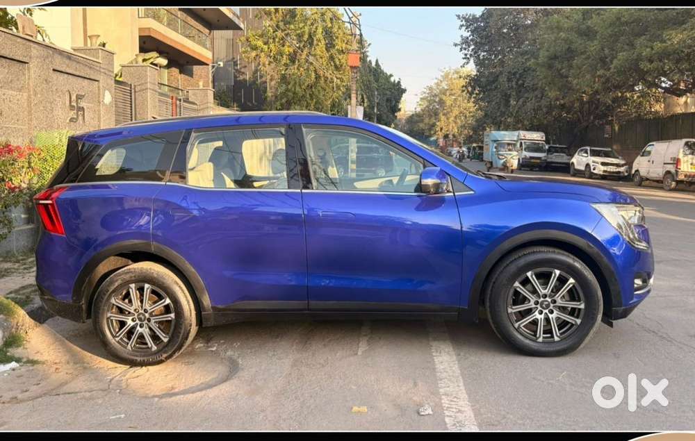 Mahindra Xuv700 2.2 Ax 7 Diesel At Str, 2022, Diesel