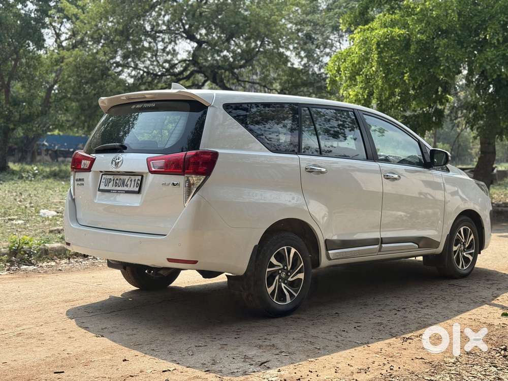 Toyota Innova Crysta [2020-ongoing] 2.7 Vx 7 Str, 2022, Petrol