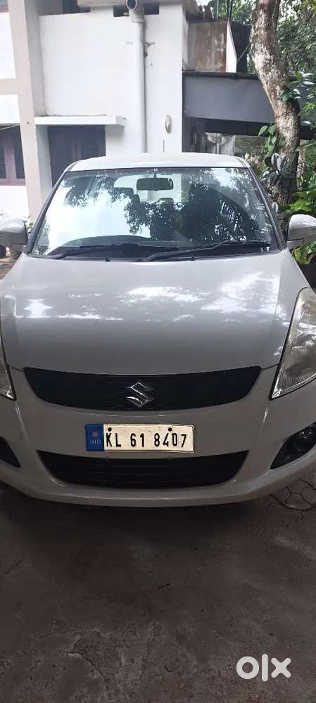 Maruti Suzuki Swift Petrol 2013
