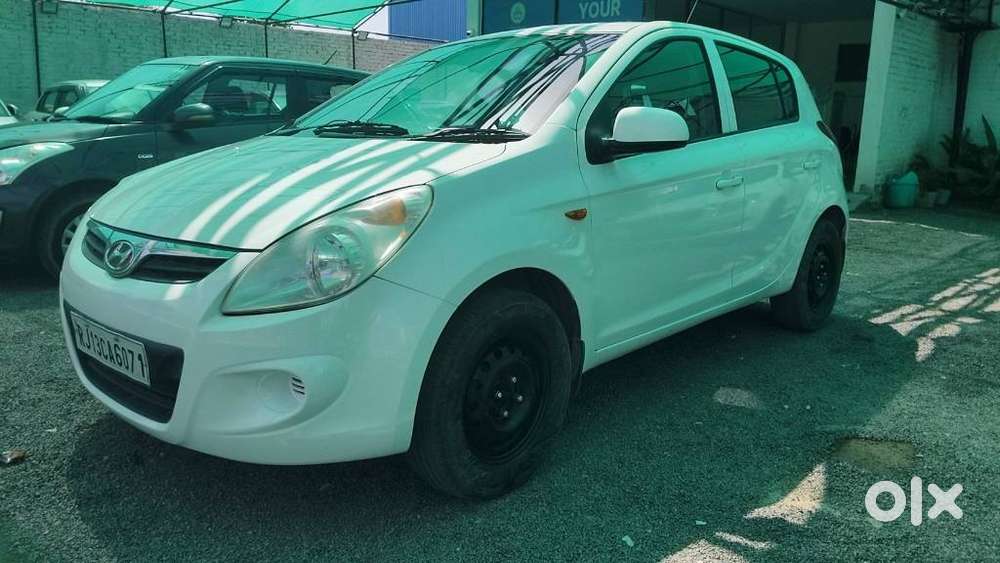 Hyundai I20 Magna, 2011, Petrol