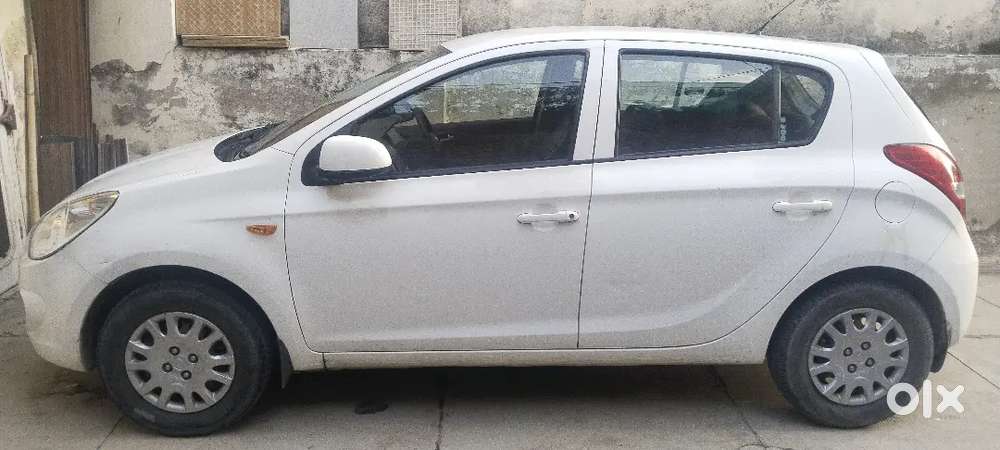 Hyundai I20 Magna 2011 Manual Petrol