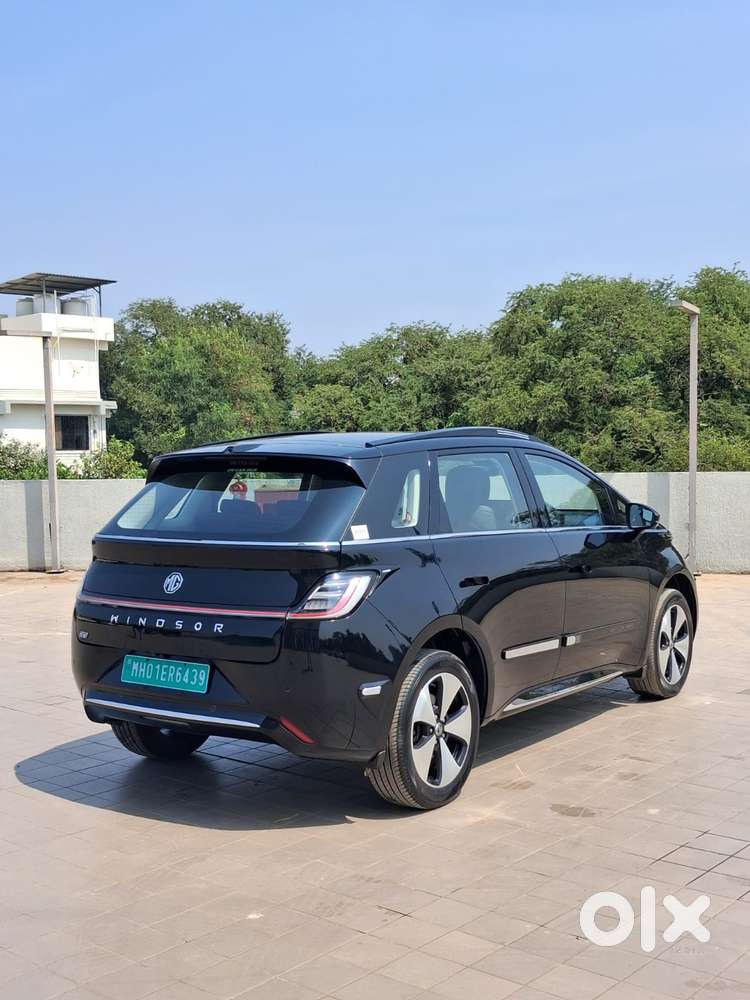 Mg Windsor Ev Essence, 2024, Electric