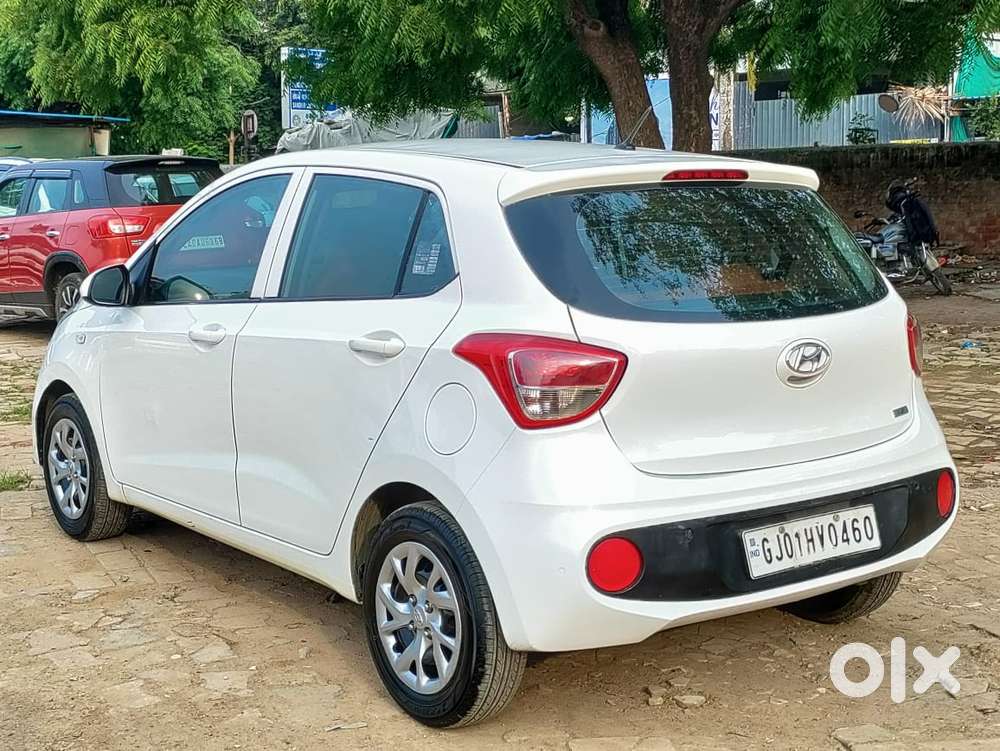 Hyundai Grand I10 2016-2017 Sportz, 2017, Petrol
