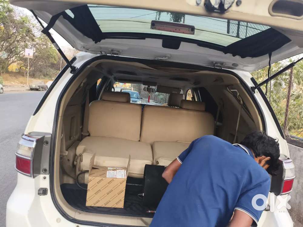 Toyota Fortuner 2011