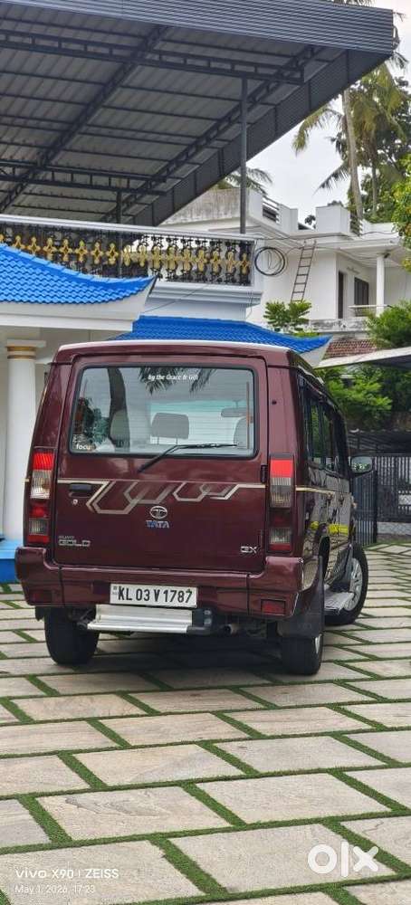 Tata Sumo Gold Gx Bs Iv, 2011, Diesel