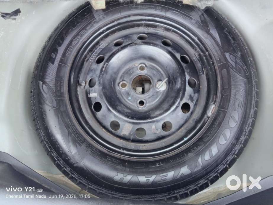 Maruti Suzuki Swift Vxi, 2012, Petrol