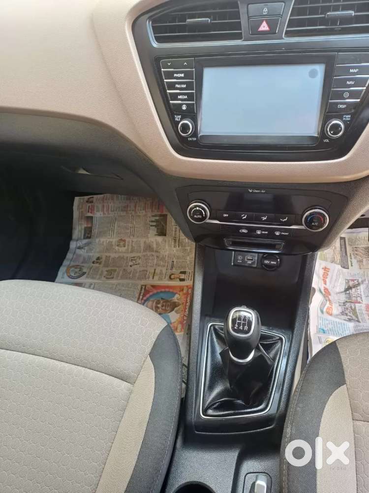 Hyundai Elite I20 Asta Option, 2017, Petrol