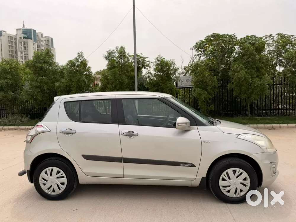 Maruti Suzuki Swift Vxi, 2016, Petrol