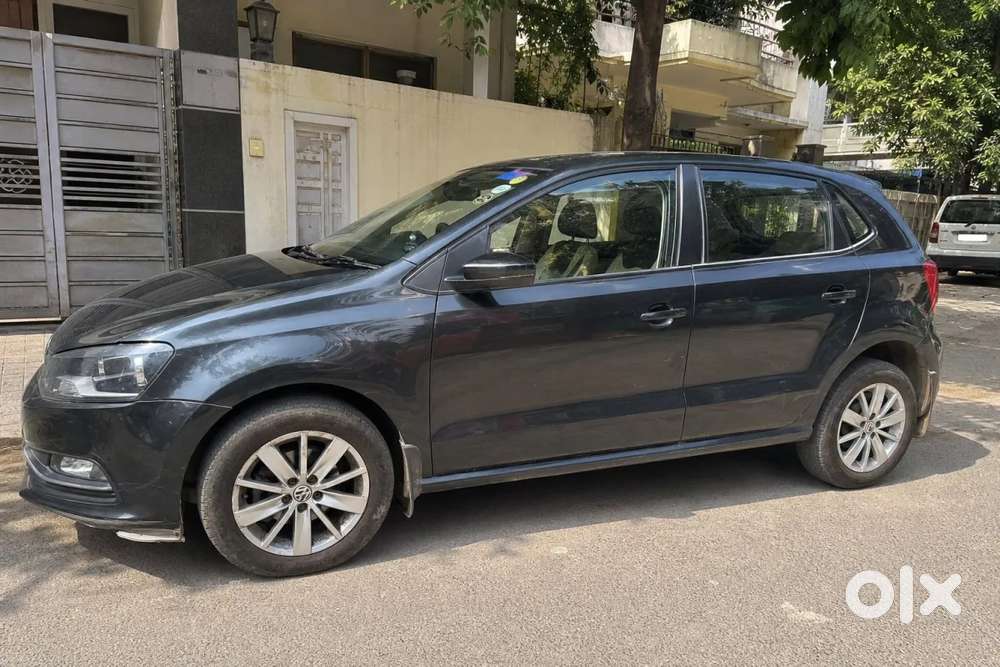 Volkswagen Polo Petrol Highline 1.2l, 2016, Petrol