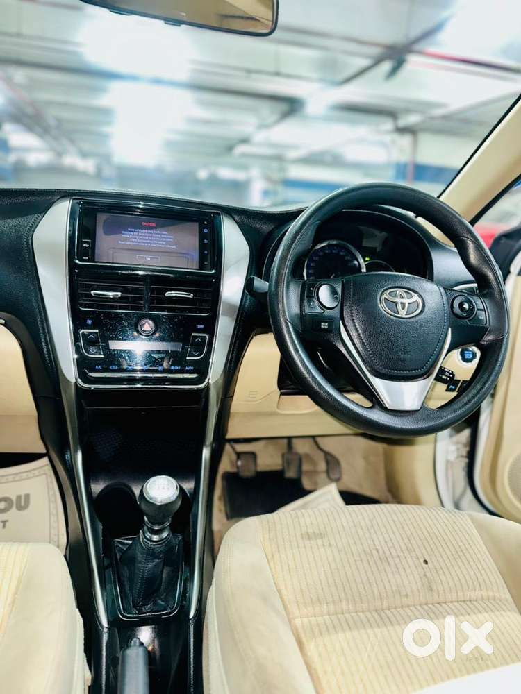 Toyota Yaris V, 2018, Petrol