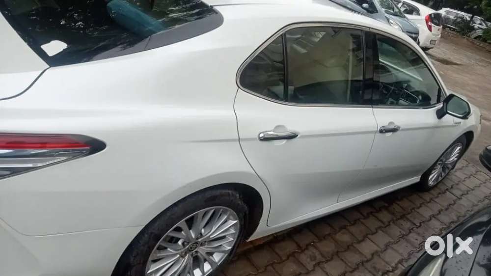 Toyota Camry 2021