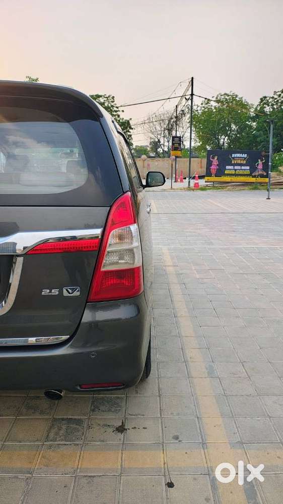 Toyota Innova 2.5 V 7 Str, 2015, Diesel