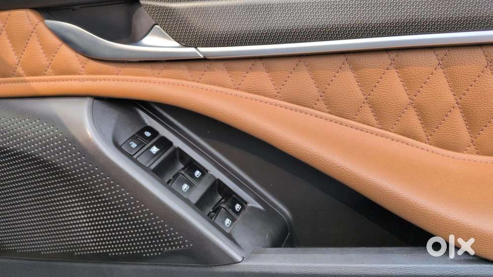 Mg Gloster Savvy 4x2 7str, 2024, Diesel