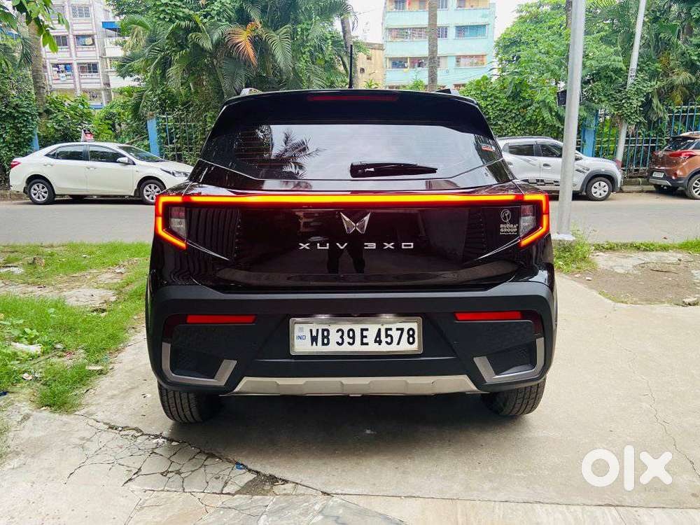 Mahindra Xuv 3xo Ax5 Ds Mt, 2025, Diesel