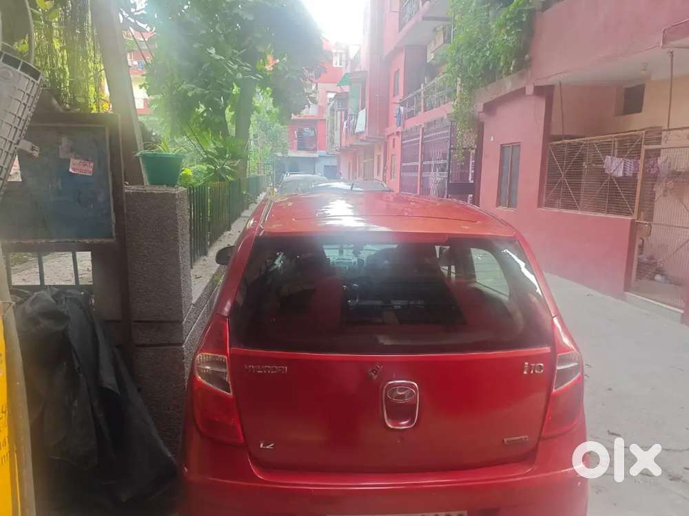 Hyundai I10 Sportz 2011