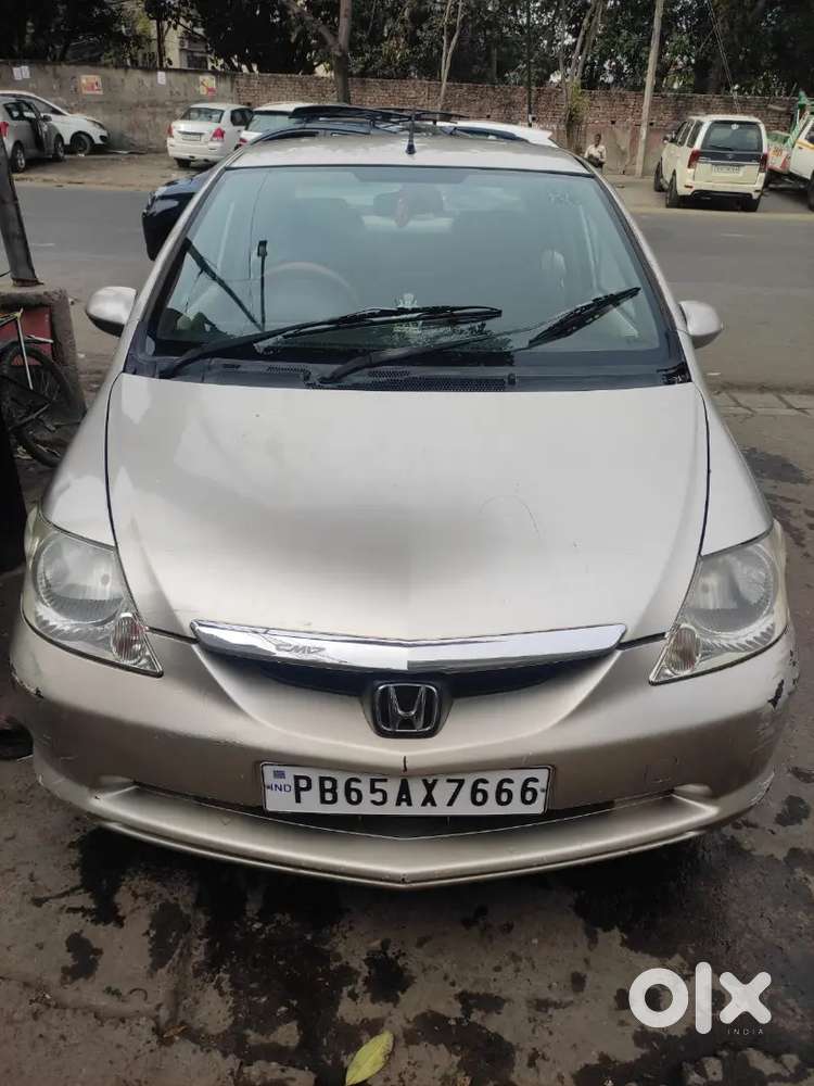 Honda City Zx 2005 Petrol Well Maintained