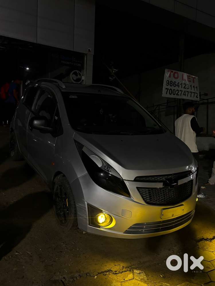 Chevrolet Beat Petrol 2014