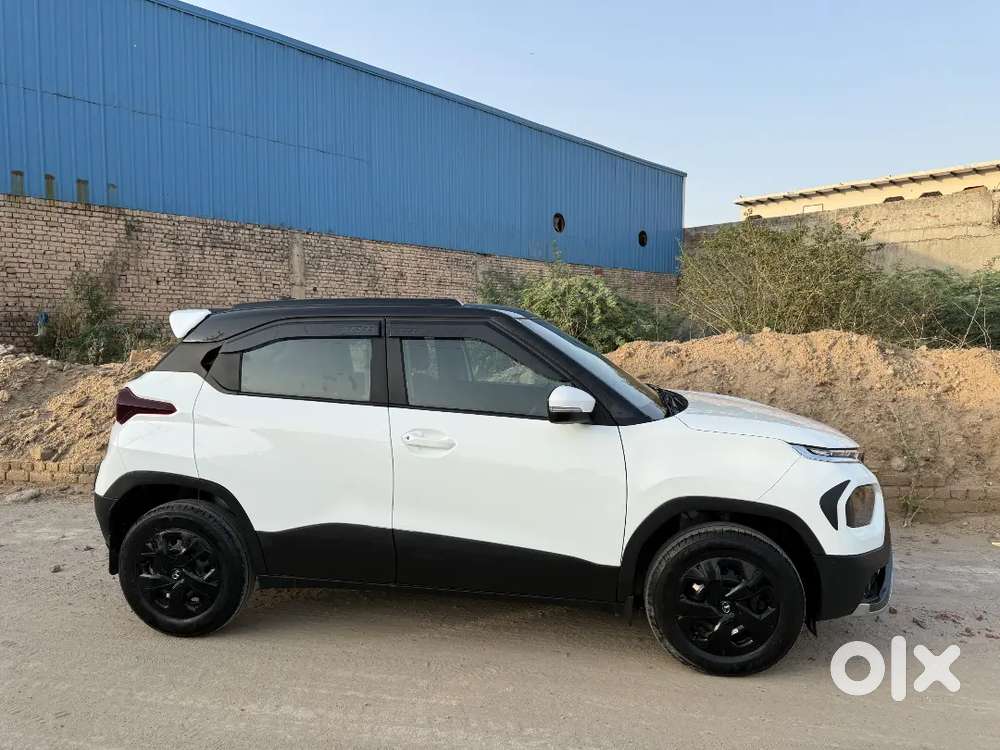 Tata Punch Top Model  Only 2700 Km  Like New