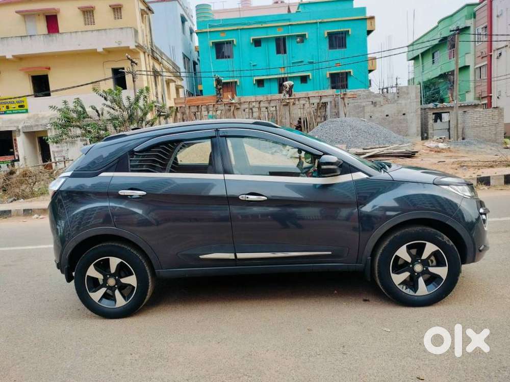 Tata Nexon 1.5 Revotorq Xza Plus (o), 2019, Petrol