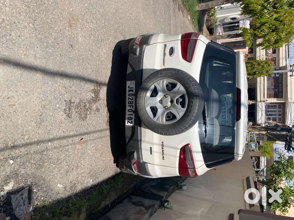 Ford Ecosport Trend Diesel White Colour