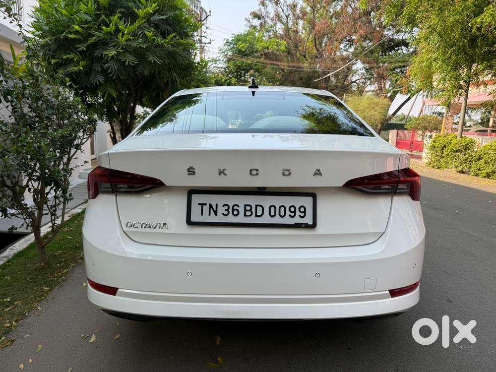 Skoda Octavia, 2021, Petrol