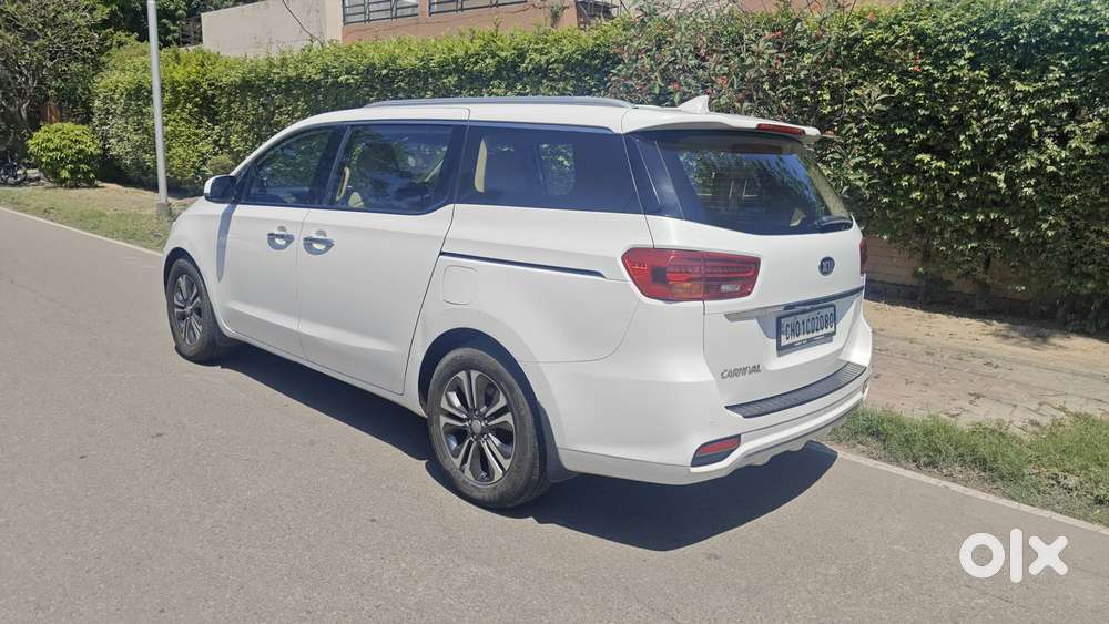 Kia Carnival Prestige, 2021, Diesel