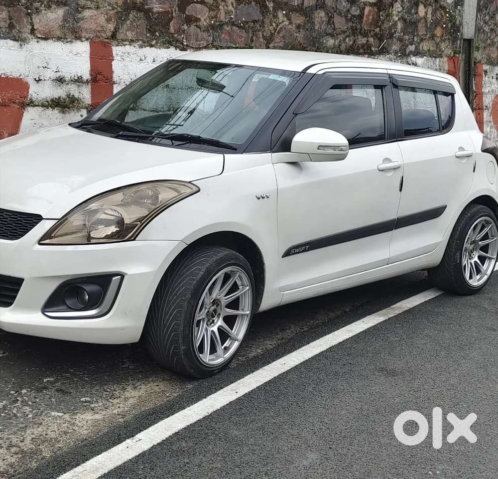 Maruti Suzuki Swift 2013 Petrol Well Maintained