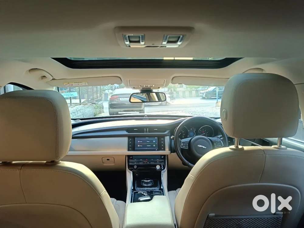 Jaguar Xf, 2017, Petrol