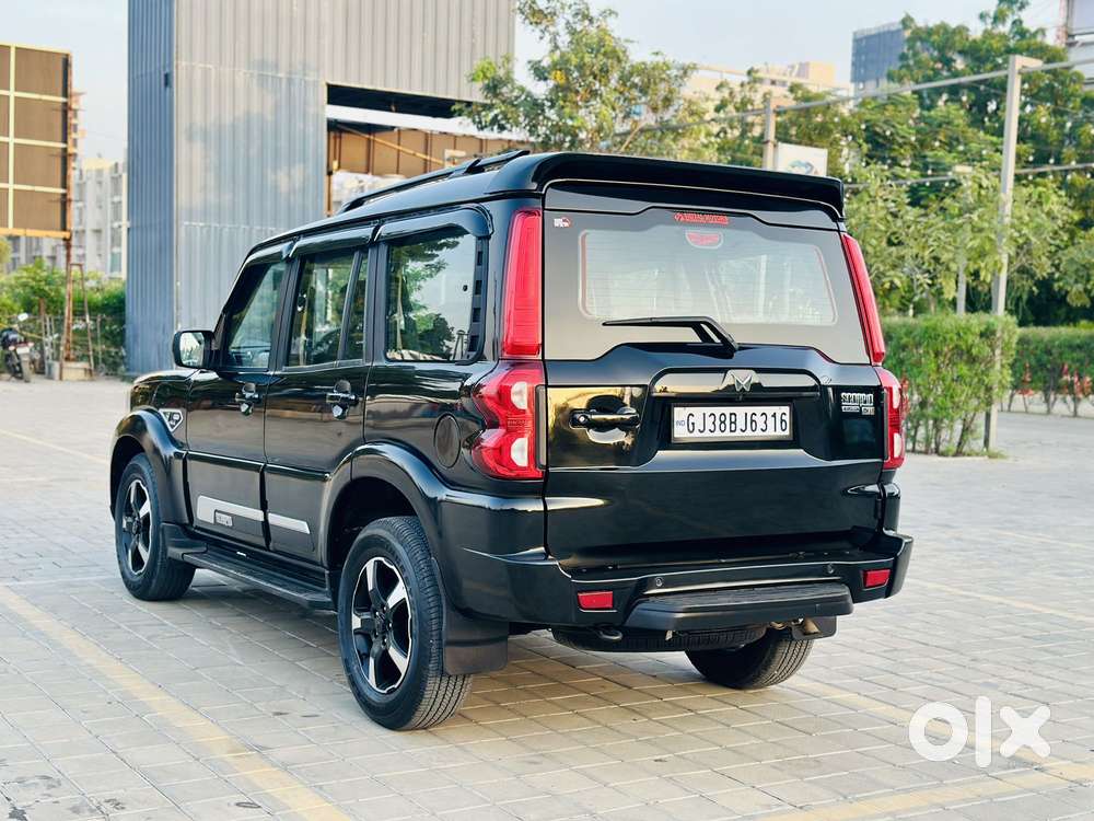Mahindra Scorpio Classic 2.2 S 11 Mt 7 Cc, 2025, Diesel