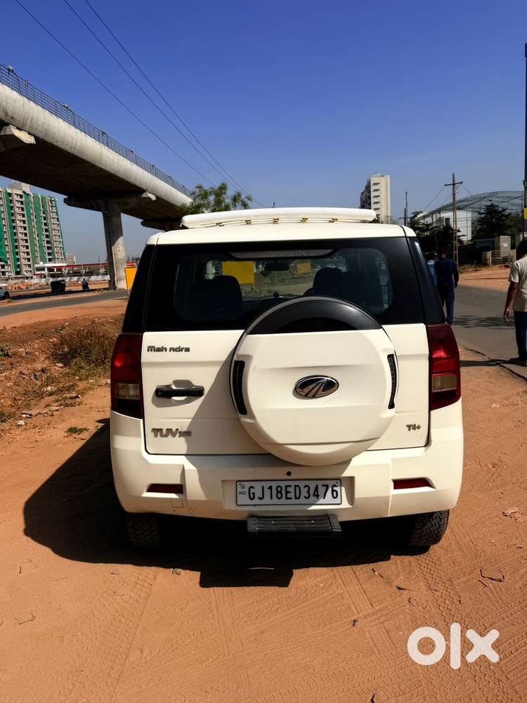 Mahindra Tuv 300 2018 Diesel Well Maintained