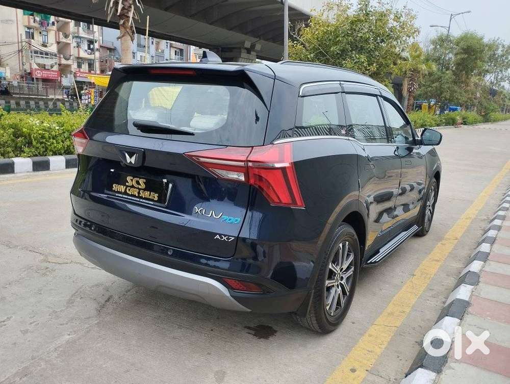 Mahindra Xuv700 2.0 Ax 7 Petrol At Str, 2024, Petrol