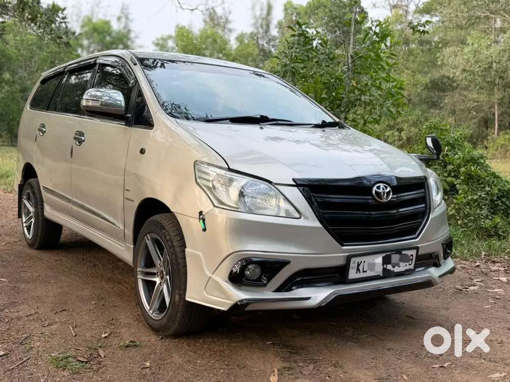 Toyota Innova 7 Str 2015 Diesel