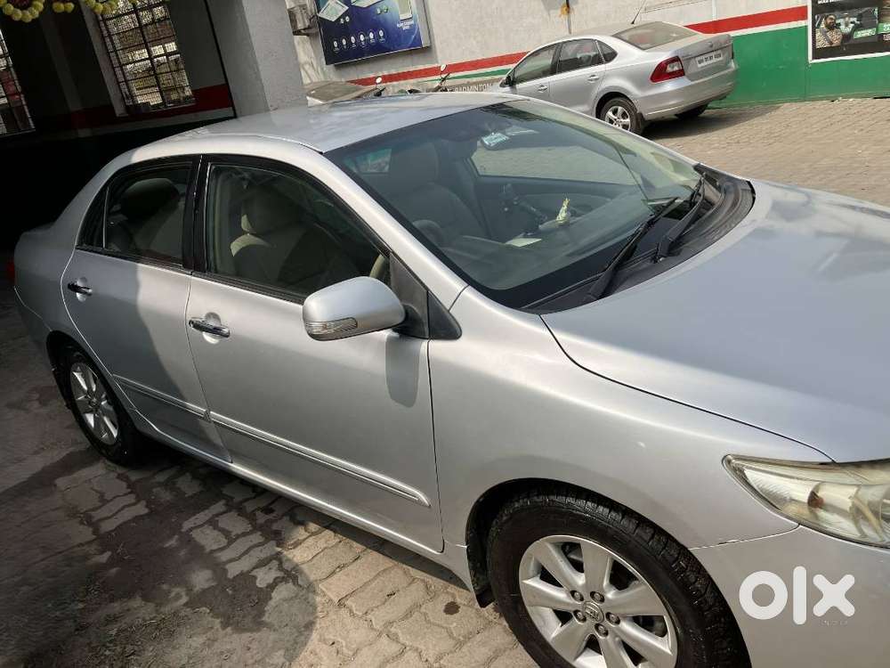 Toyota Corolla Altis 1.8 Vl At | 74k Km Genuine | 6-month Warranty