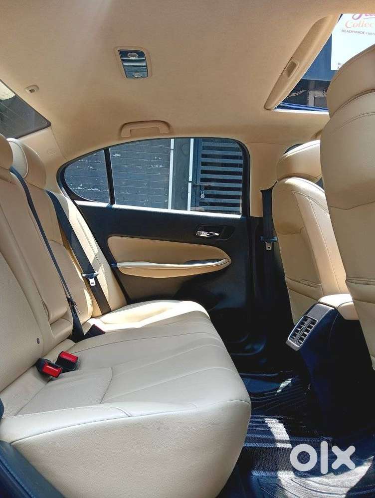 Honda City 1.5 Zx Cvt I-vtec, 2023, Petrol