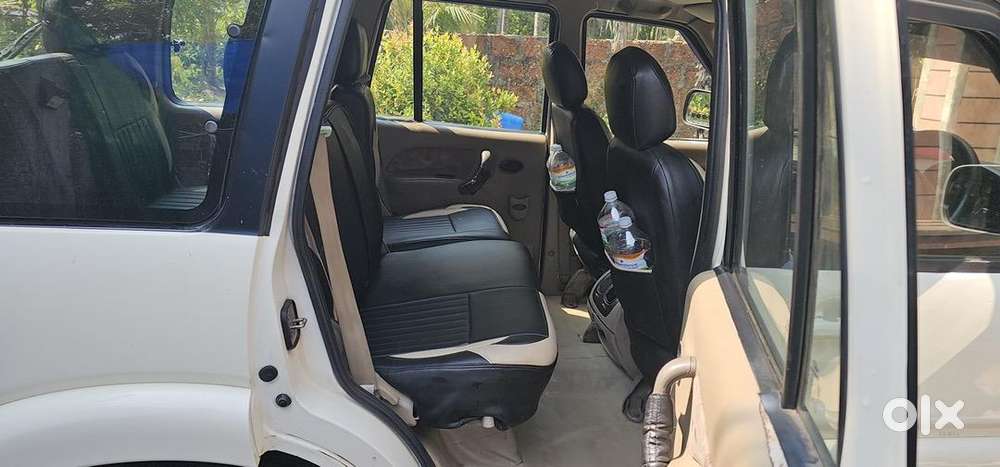 Mahindra Diesel Car 2006