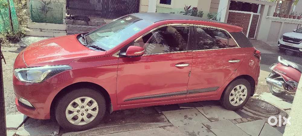 Hyundai Elite I20 2015 Diesel 118000 Km Driven