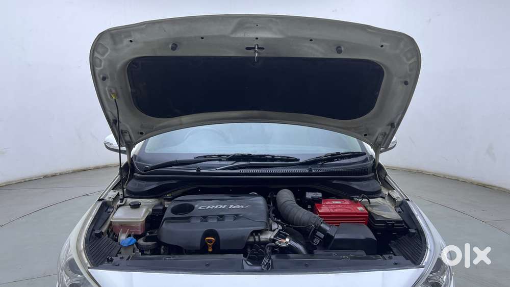 Hyundai Verna 1.6 Crdi Sx Option, 2018, Diesel