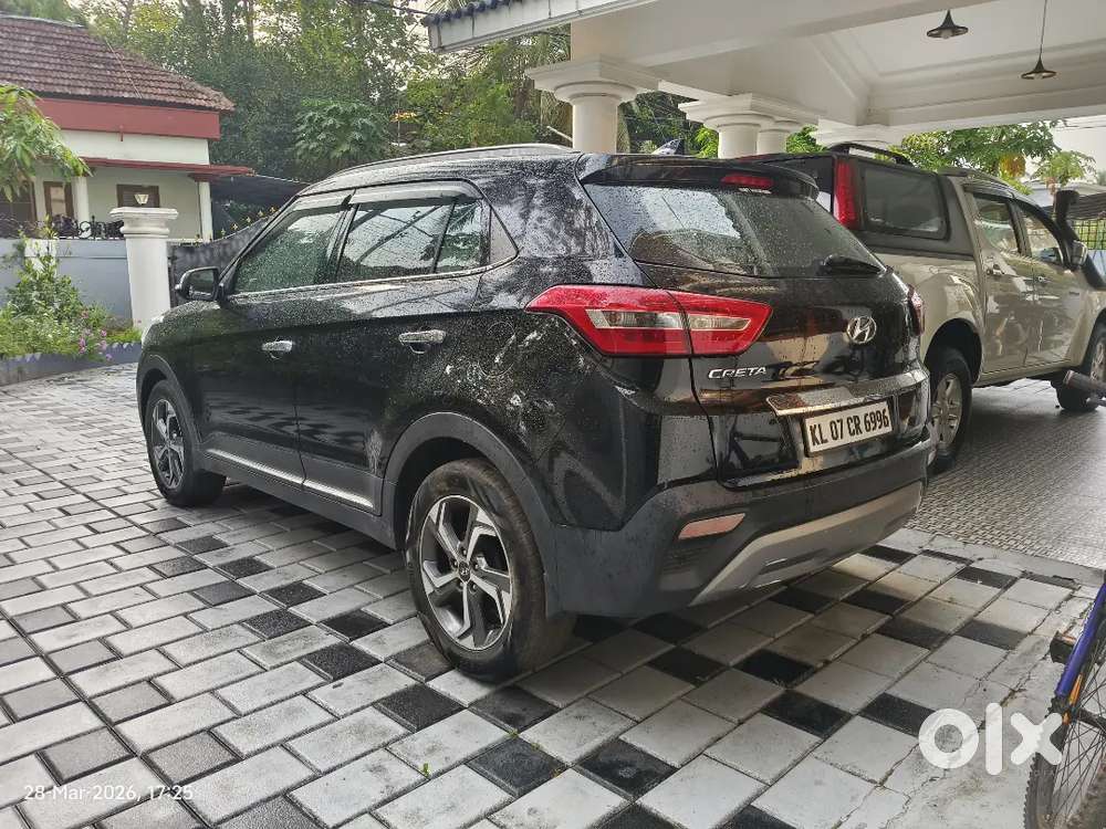 Creta 1.6 Sx+ Dsl. Mt. Phantom Black Ed.