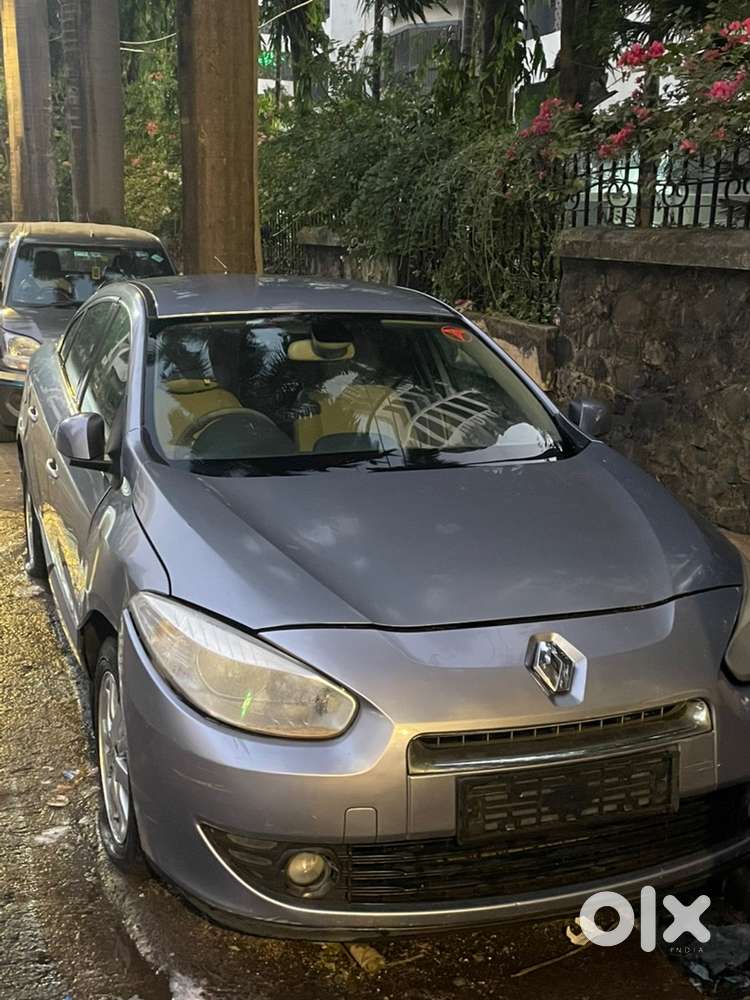 Renault Fluence Petrol 2012