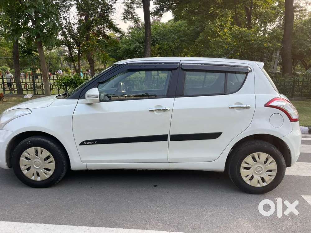 Maruti Suzuki Swift Vxi Petrol + Cng Well Mantained 2013